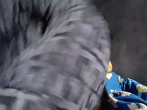 Snapshot of fanchunn chatting on 11.24.25 fanchunn online show from 11.24.25