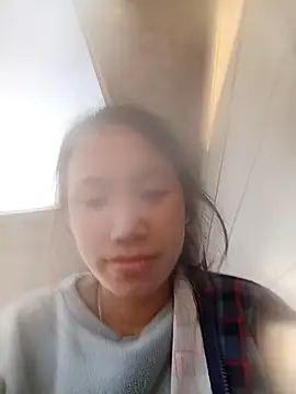 Snapshot of fanchunn chatting on 11.27.25 fanchunn online show from 11.27.25