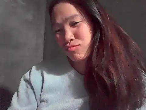 Snapshot of fanchunn chatting on 12.03.25 fanchunn online show from 12.03.25