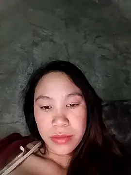 Snapshot of fanchunn chatting on 12.20.25 fanchunn online show from 12.20.25