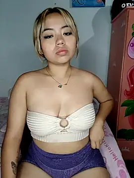 Emily  Hott online show from 09.18.25