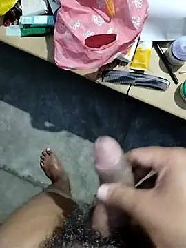 Snapshot of Jhaat_Ke_Baal_IND chatting on 10.06.25 Jhaat Ke Baal IND online show from 10.06.25