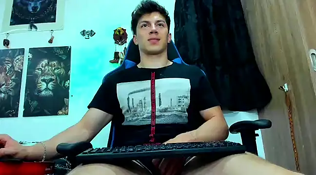 javiersexymann online show from 02.28.25