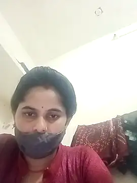 JULEE-740 online show from 10.31.25