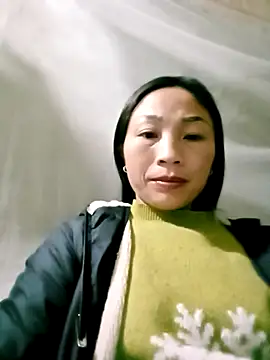 Snapshot of lucybaby00 chatting on 02.08.26 lucybaby00 online show from 02.08.26