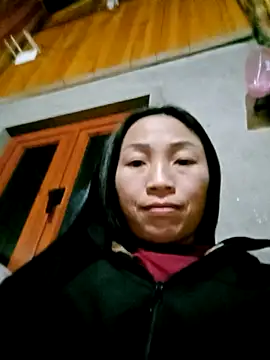 Snapshot of lucybaby00 chatting on 02.13.26 lucybaby00 online show from 02.13.26