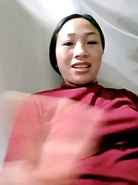 Snapshot of lucybaby00 chatting on 02.14.26 lucybaby00 online show from 02.14.26