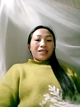 Snapshot of lucybaby00 chatting on 02.19.26 lucybaby00 online show from 02.19.26