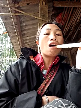 Snapshot of lucybaby00 chatting on 02.23.26 lucybaby00 online show from 02.23.26