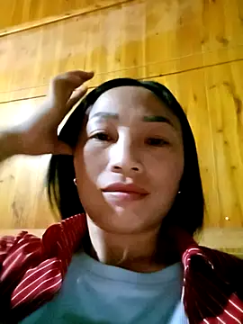 Snapshot of lucybaby00 chatting on 02.24.26 lucybaby00 online show from 02.24.26