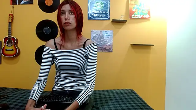 skinnyverus18 online show from 10.04.25