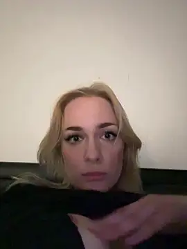 DaryaDoll online show from 04.11.26