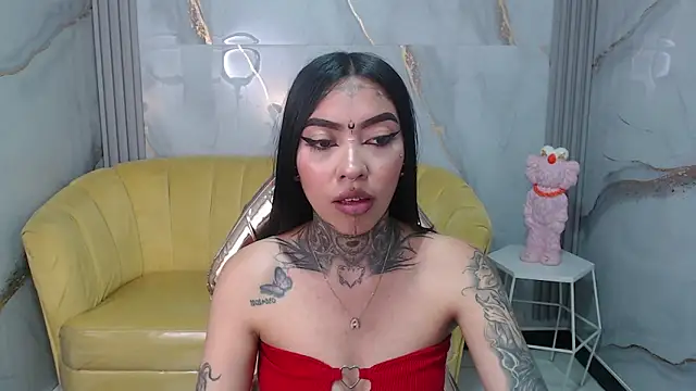 Ashley Blum v online show from 09.08.25