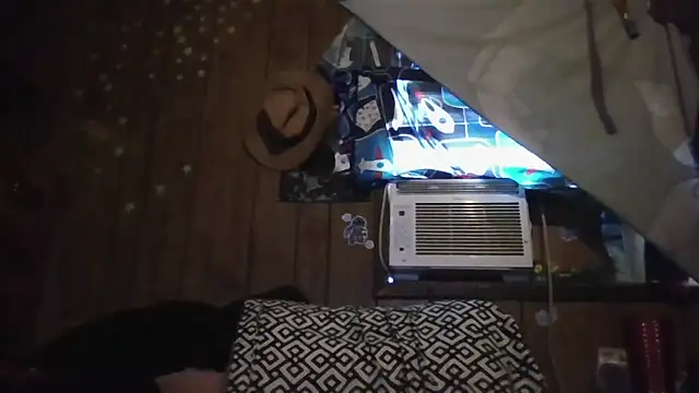 Snapshot of GoddessDess chatting on 09.22.25 GoddessDess online show from 09.22.25