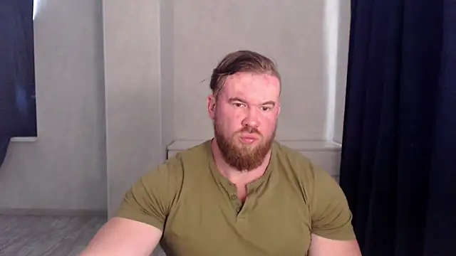 Snapshot of ThorHemsworthRU chatting on 05.13.26 ThorHemsworthRU online show from 05.13.26