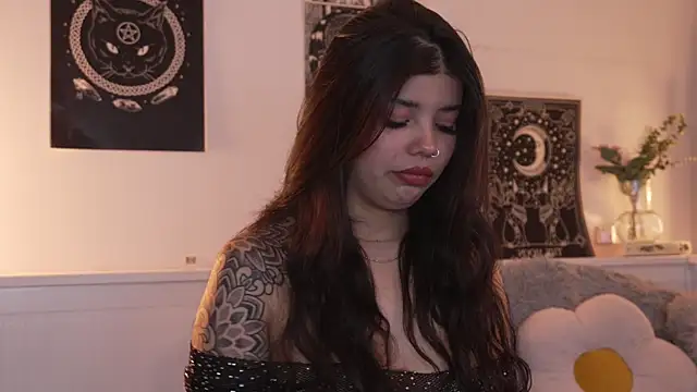 sophieee art online show from 09.28.25