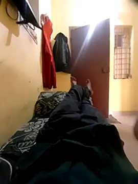 Snapshot of krishna809bangalore chatting on 12.18.25 krishna809bangalore online show from 12.18.25