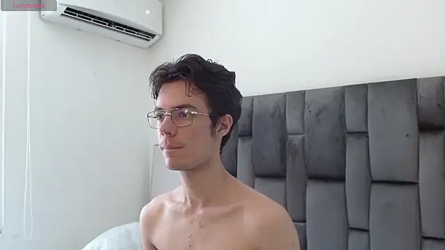 VIKTORNOIR online show from 09.29.25