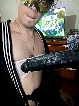 Snapshot of AssHotBoytwink chatting on 10.19.25 AssHotBoytwink online show from 10.19.25