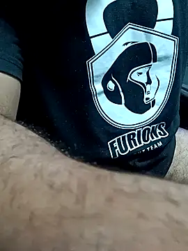 Snapshot of penhat chatting on 09.23.25 penhat online show from 09.23.25