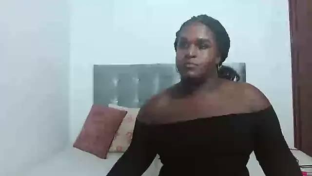 Snapshot of DaiishaWolf chatting on 09.14.25 DaiishaWolf online show from 09.14.25