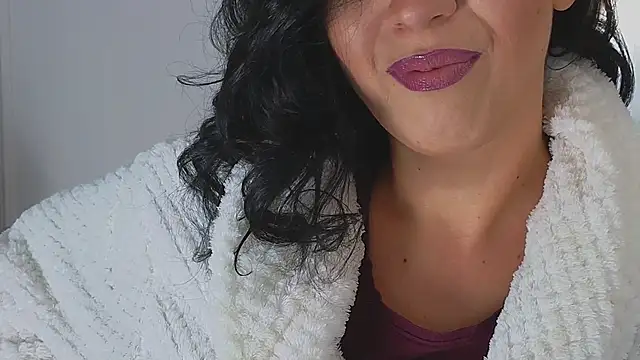 AlyaRei online show from 10.03.25