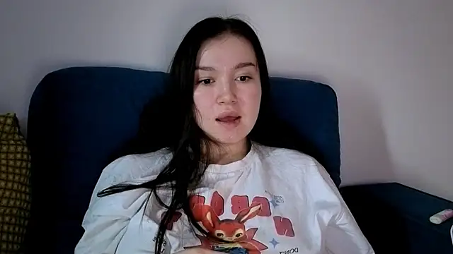 LexeeLuv online show from 10.17.25