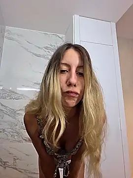 PetiteSecrets online show from 09.20.25