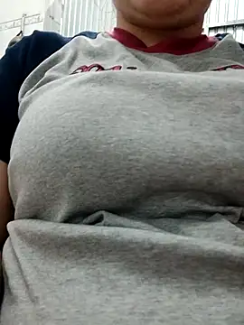  Babyrose  online show from 03.01.26