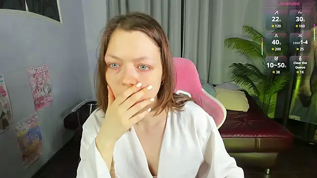 Lunar Lily online show from 09.21.25