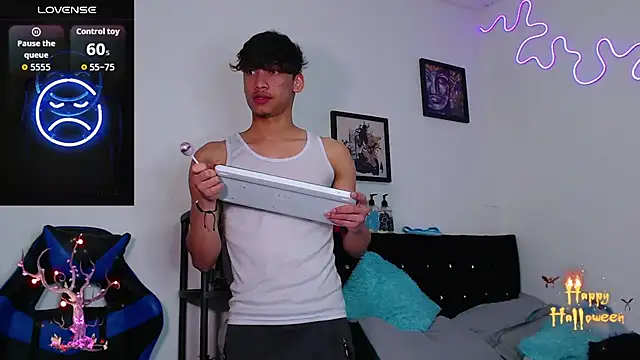 Gael Jones online show from 10.27.25