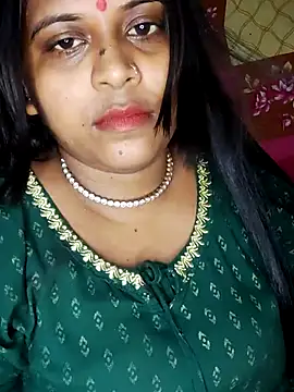 Snapshot of Hot-Show2 chatting on 09.15.25 Hot-Show2 online show from 09.15.25