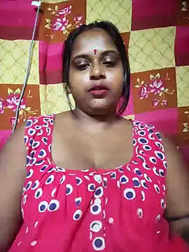 Snapshot of Hot-Show2 chatting on 10.05.25 Hot-Show2 online show from 10.05.25