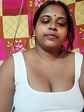 Snapshot of Hot-Show2 chatting on 10.17.25 Hot-Show2 online show from 10.17.25