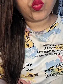 Snapshot of indian-hotmilfs chatting on 09.14.25 indian-hotmilfs online show from 09.14.25