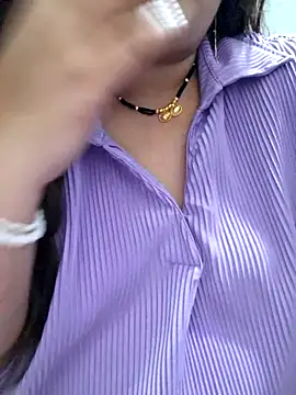 Snapshot of indian-hotmilfs chatting on 10.02.25 indian-hotmilfs online show from 10.02.25