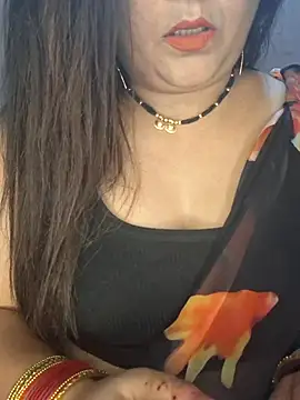 Snapshot of indian-hotmilfs chatting on 10.16.25 indian-hotmilfs online show from 10.16.25