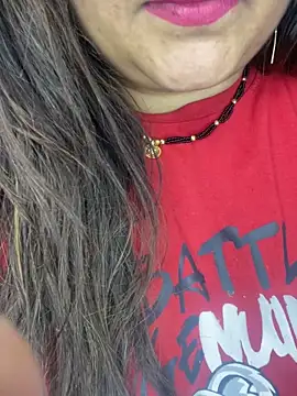 indian-hotmilfs online show from 11.19.25