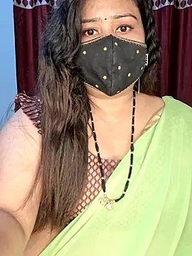 indian-hotmilfs online show from 07.04.26