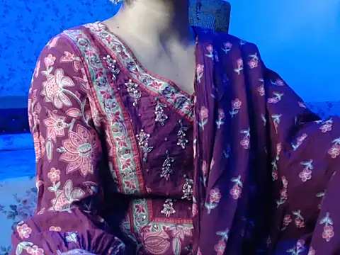 snow white123 online show from 11.21.25