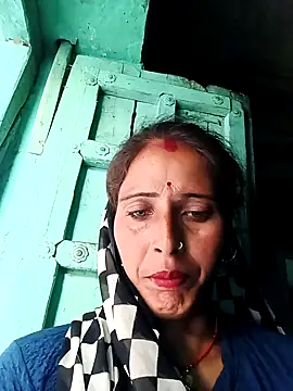 Snapshot of Arti13A chatting on 05.14.26 Arti13A online show from 05.14.26