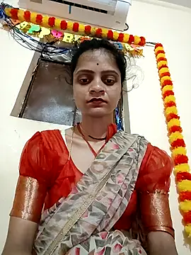 Snapshot of Sonam_dhakad chatting on 10.08.25 Sonam dhakad online show from 10.08.25