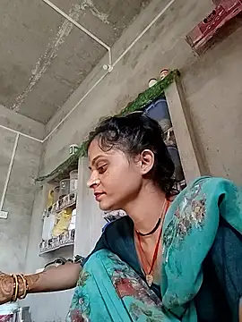 Snapshot of Sonam_dhakad chatting on 10.10.25 Sonam dhakad online show from 10.10.25