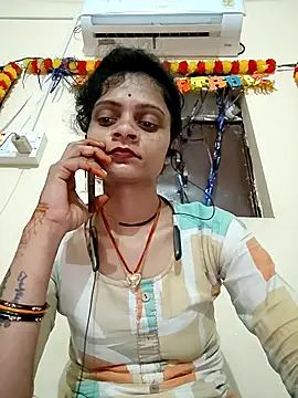 Snapshot of Sonam_dhakad chatting on 10.12.25 Sonam dhakad online show from 10.12.25