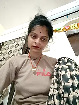 Snapshot of Sonam_dhakad chatting on 11.08.25 Sonam dhakad online show from 11.08.25