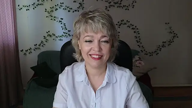 Snapshot of Rosette_Pricky chatting on 06.03.26 Rosette Pricky online show from 06.03.26