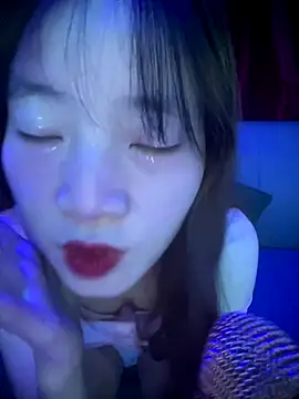 Snapshot of littleqiu chatting on 09.16.25 littleqiu online show from 09.16.25