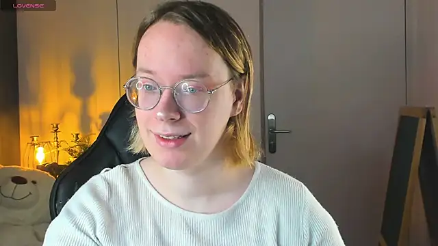 Snapshot of Amanda_Butlerr chatting on 11.10.25 Amanda Butlerr online show from 11.10.25