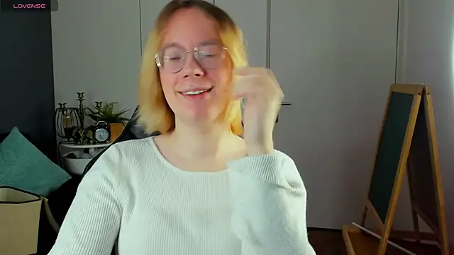 Snapshot of Amanda_Butlerr chatting on 11.23.25 Amanda Butlerr online show from 11.23.25