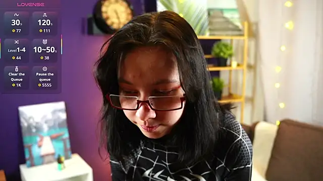 SuzanneHowse online show from 02.18.26